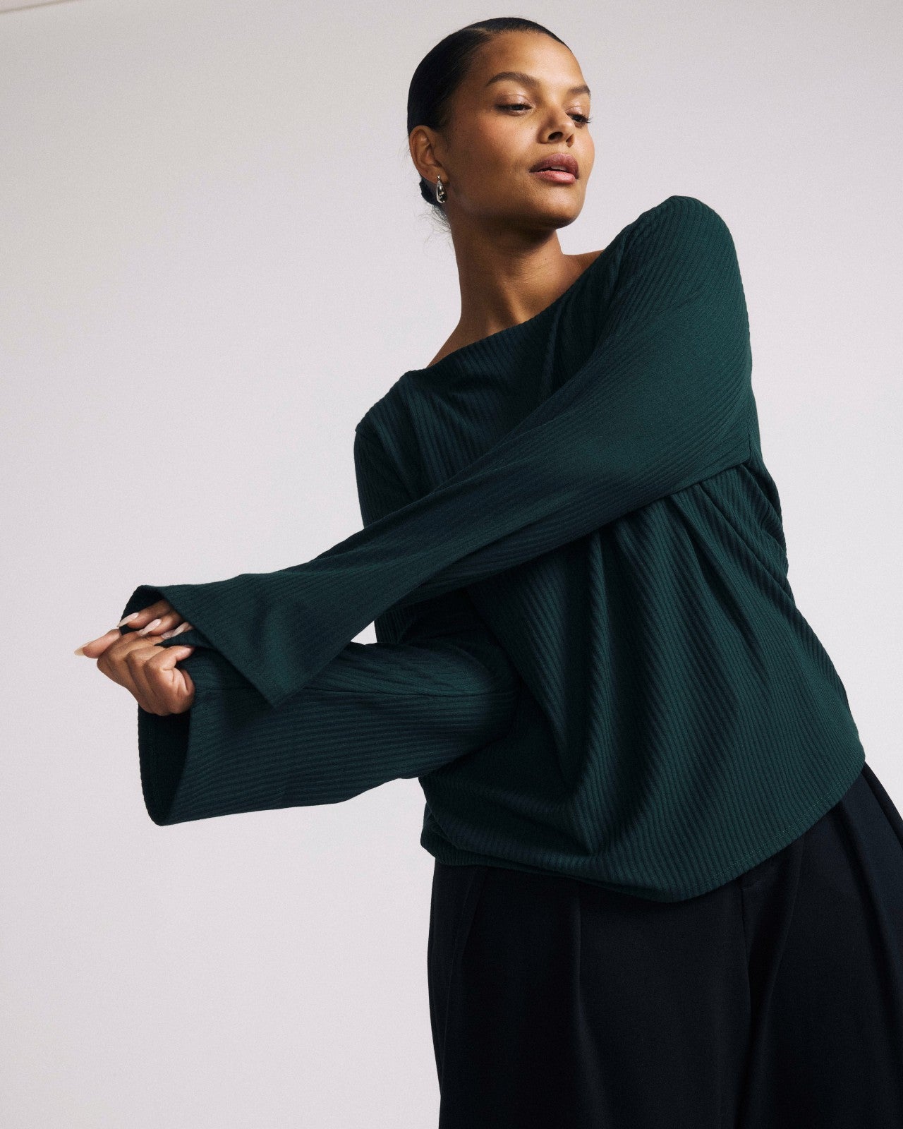 Universal Standard Yasmin Flare Sleeve Ribbed Top - Forest Green
