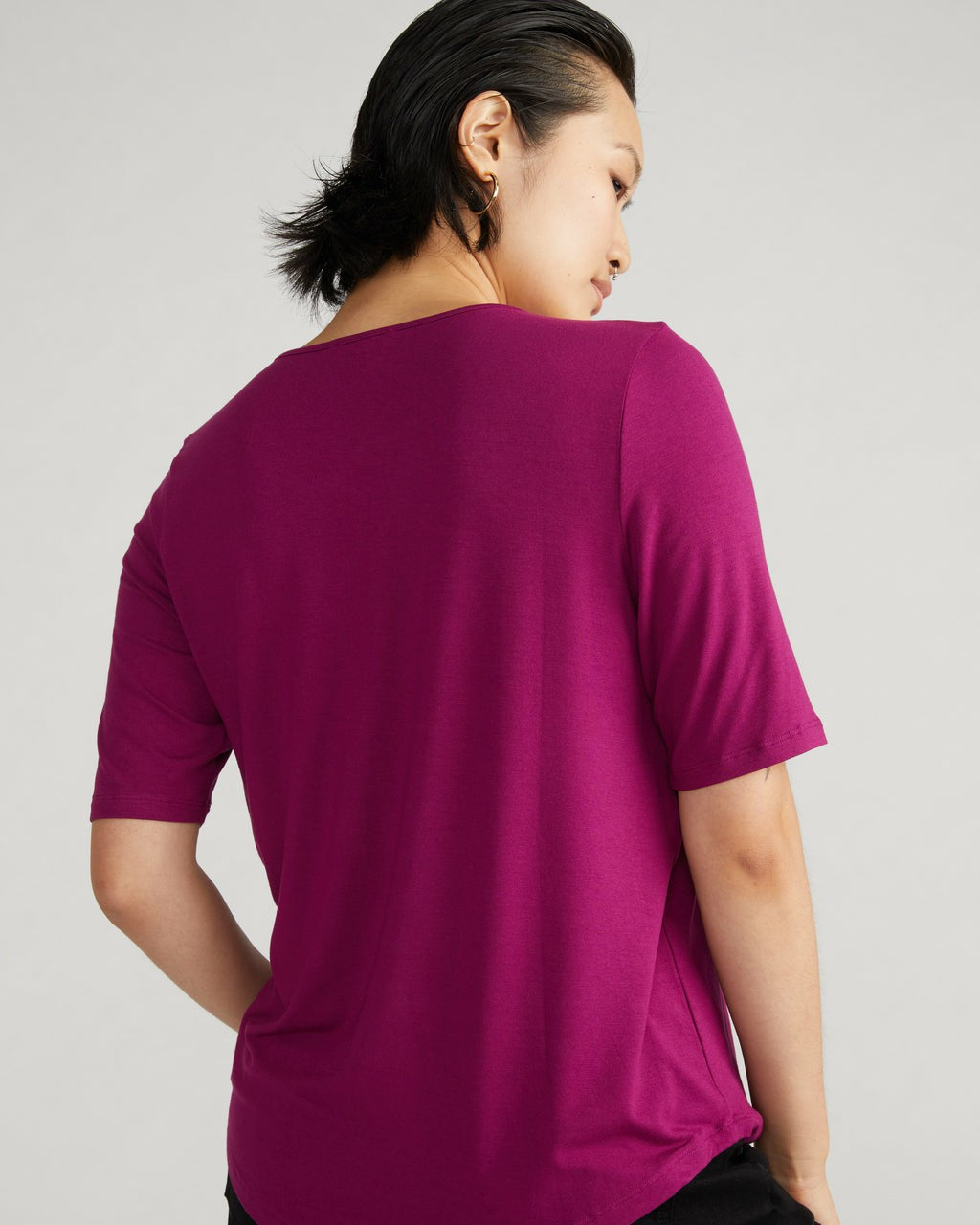 Universal Standard Lily Liquid Jersey Crew Neck Stovepipe Tee - Rothko Purple