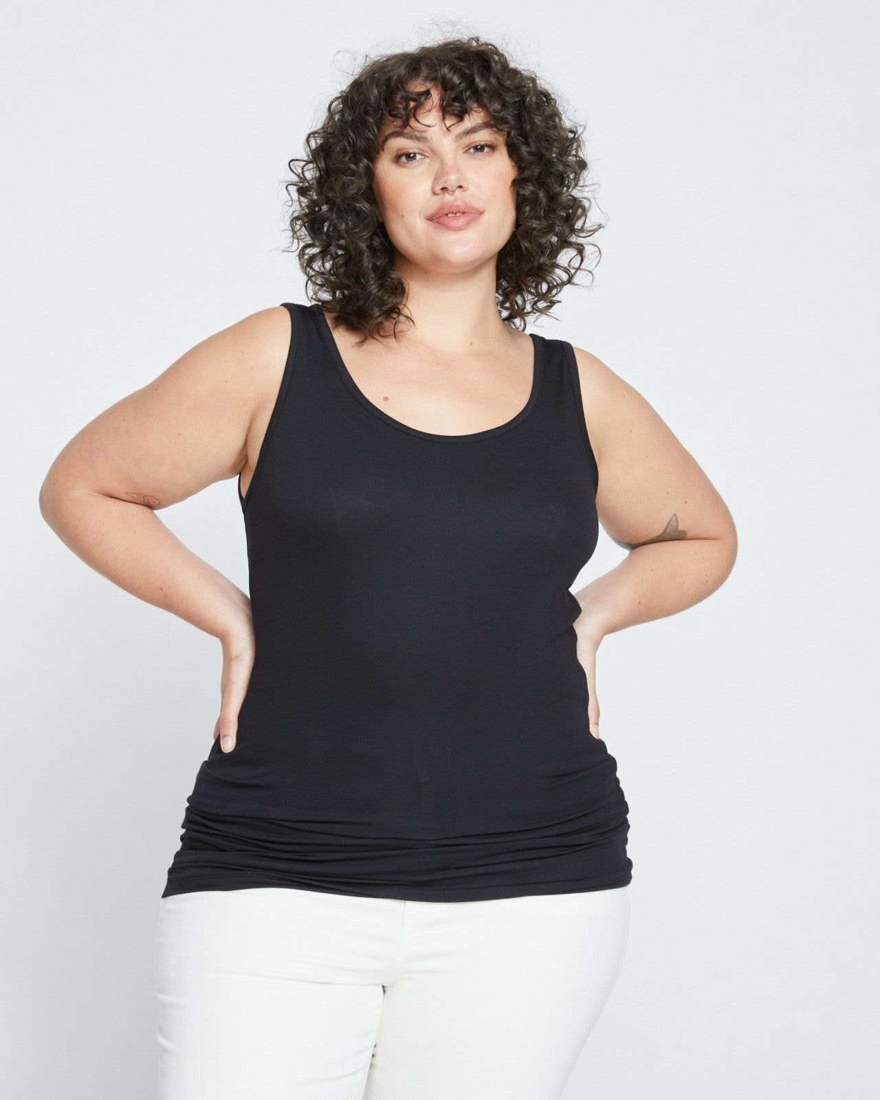 Universal Standard Cloud Rib Tank - Black