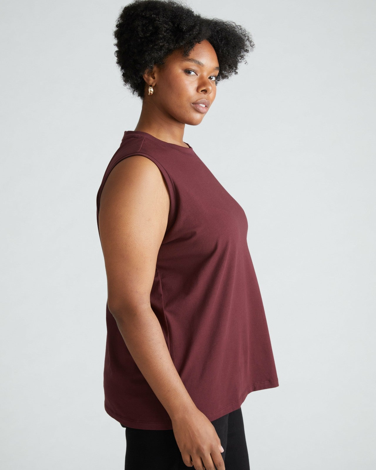 Universal Standard Patti Muscle Tank - Black Cherry