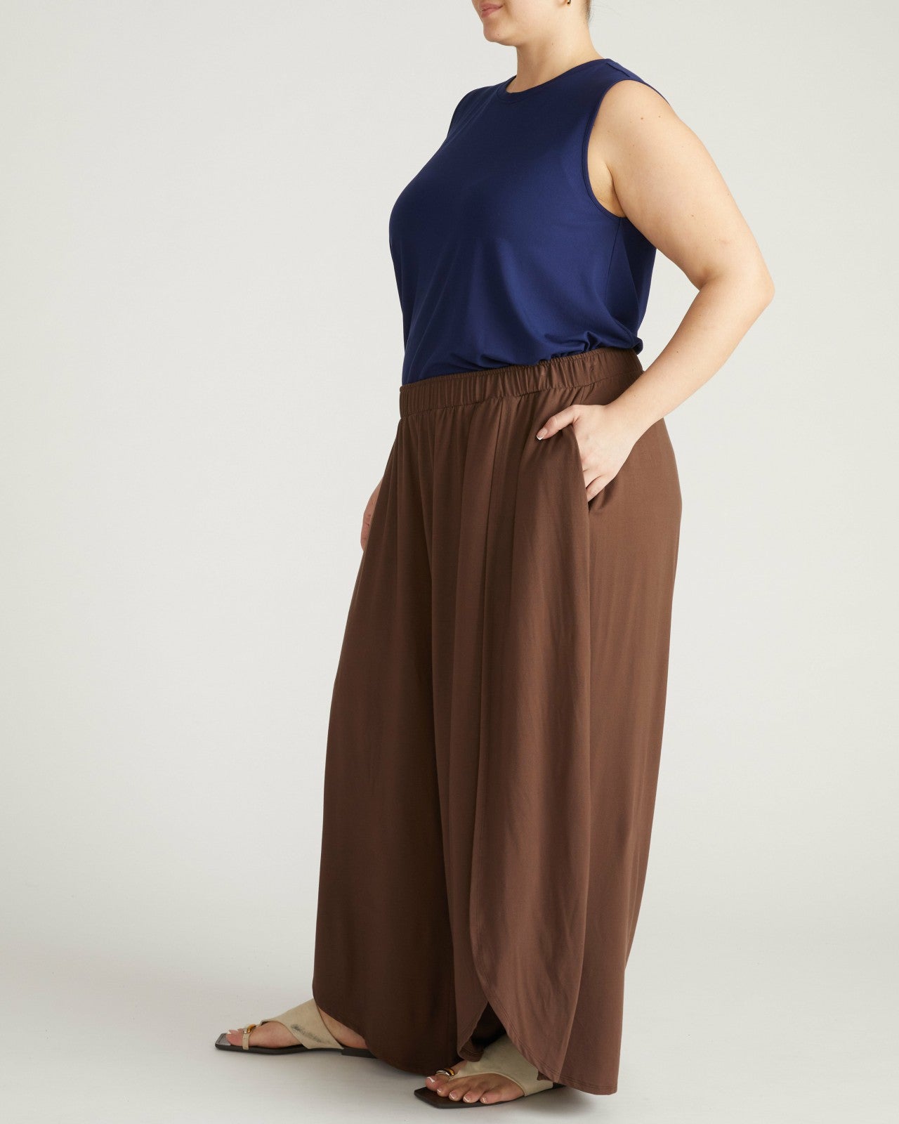 Universal Standard Heatwave Divine Jersey Flared Tank - Cenote