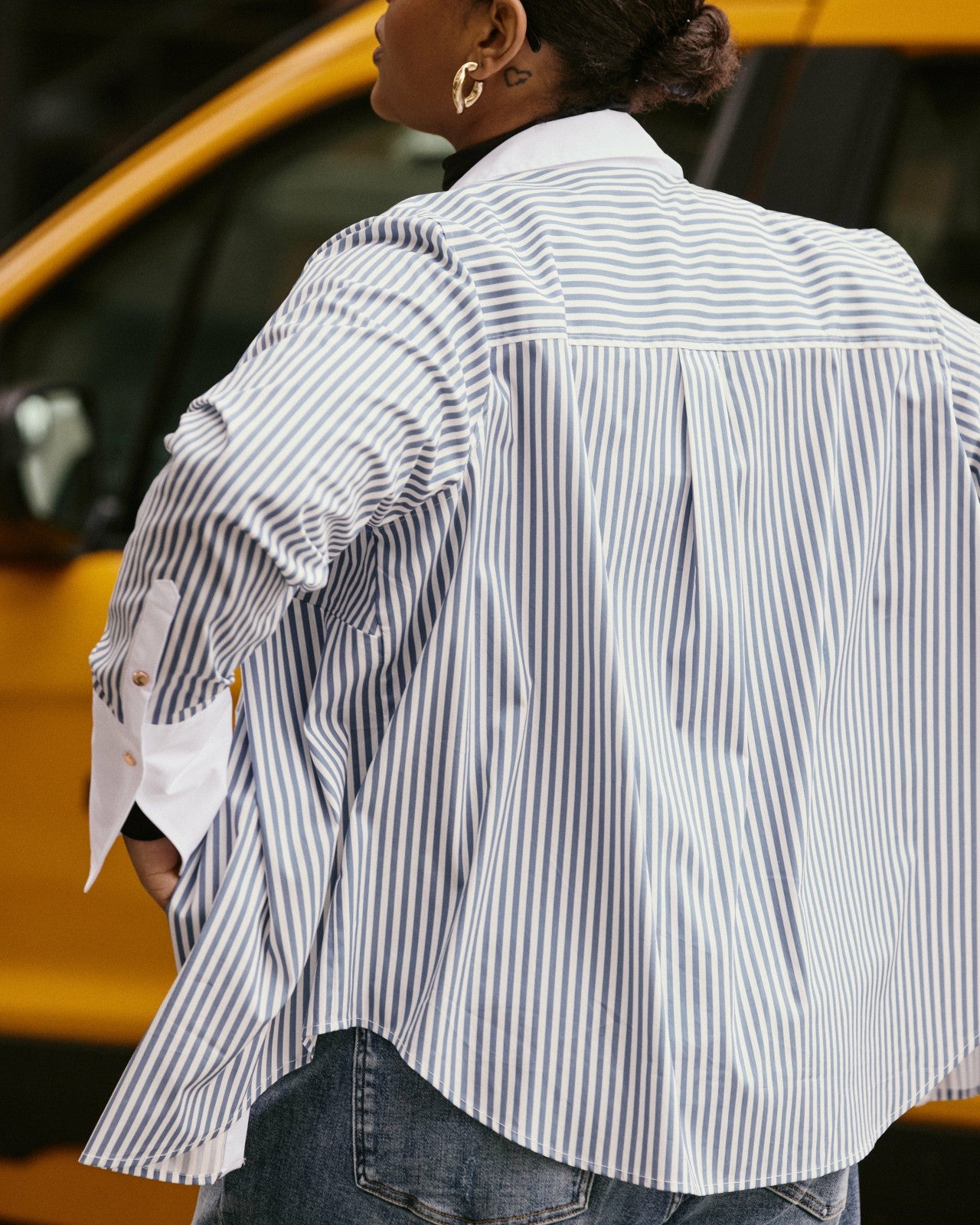 Universal Standard Henning x US Madison Shirt - Blue Stripe with Contrast White