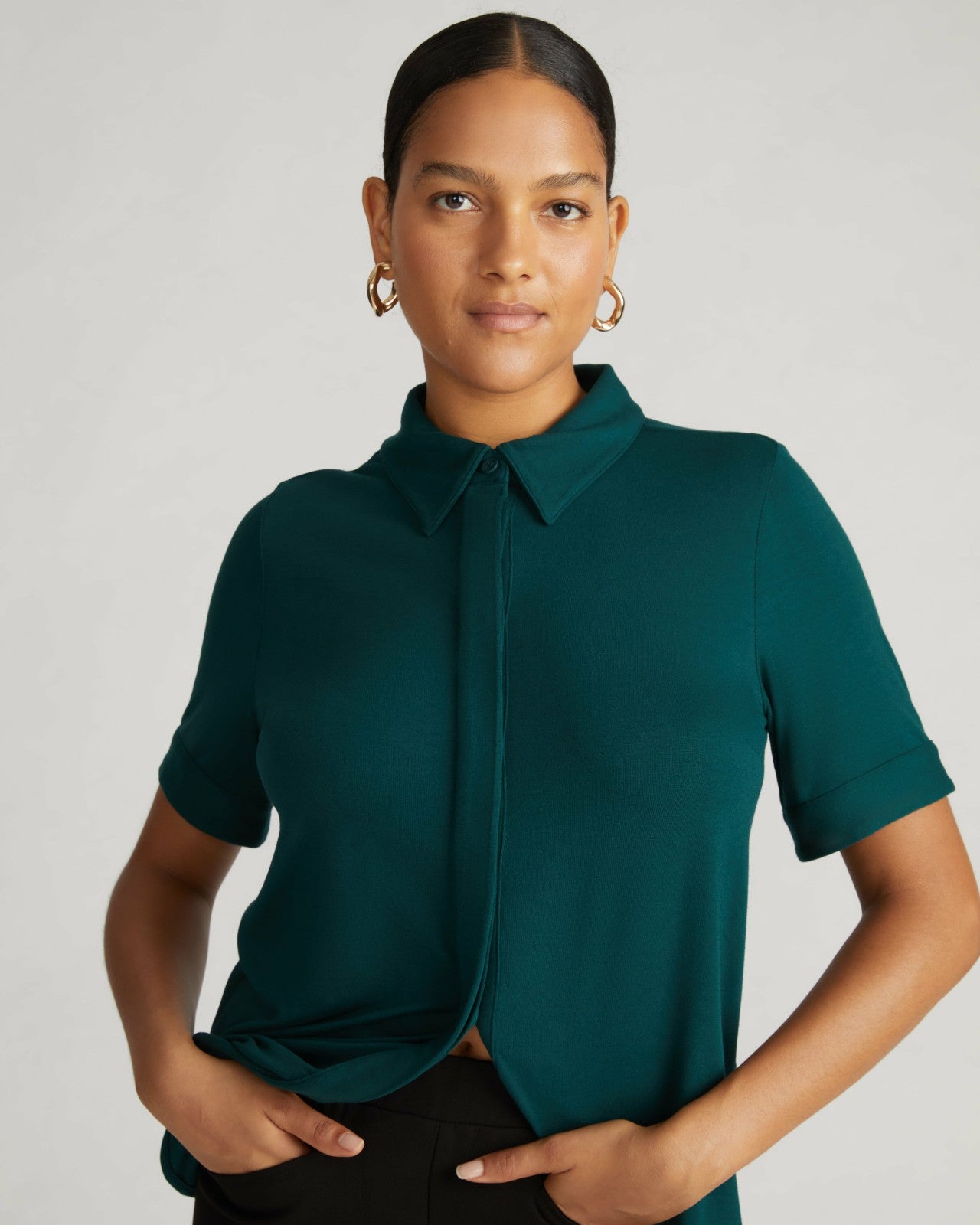 Universal Standard Chelsea Liquid Jersey Short Sleeve Shirt - Forest Green