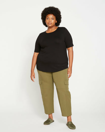 Universal Standard Lily Liquid Jersey Crew Neck Stovepipe Tee - Black