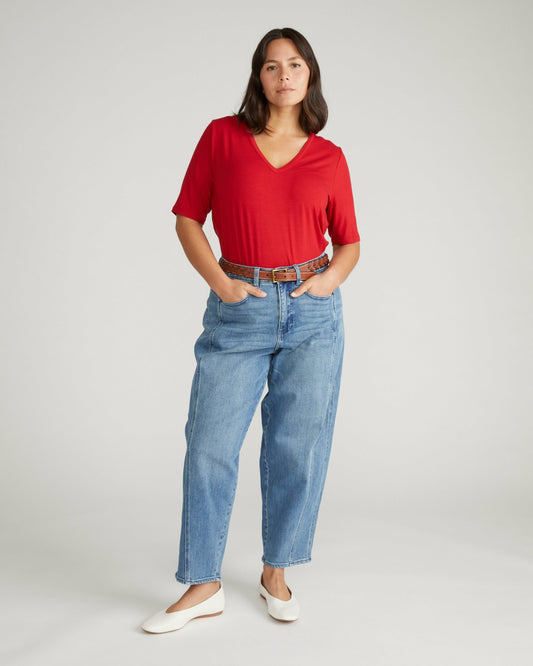 Universal Standard Lily Liquid Jersey V-Neck Stovepipe Tee - New York Red