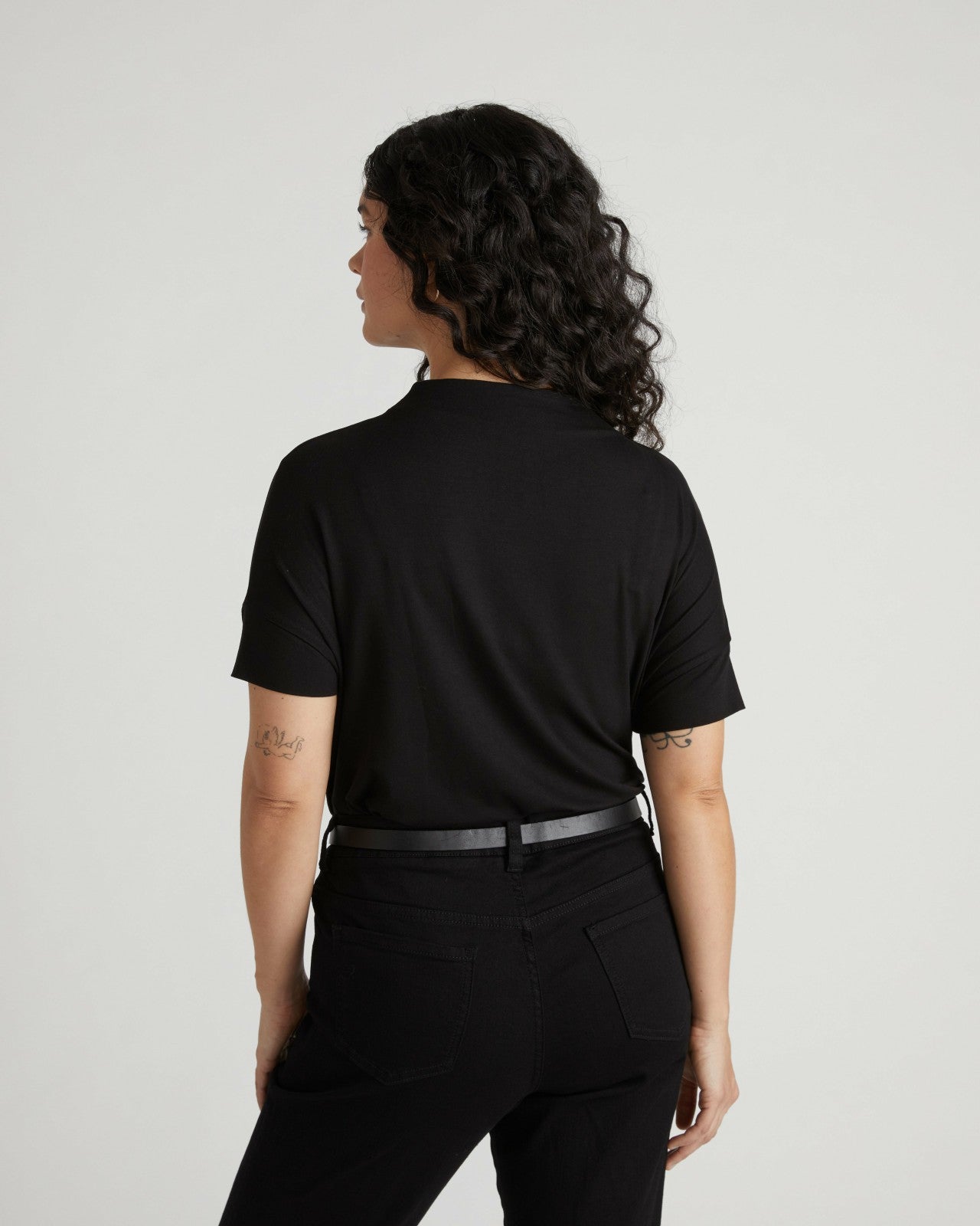 Universal Standard Petra Liquid Jersey Top - Black