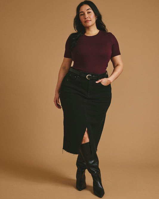 Universal Standard Cloud Rib Short Sleeve Crew Neck Tee - Black Cherry