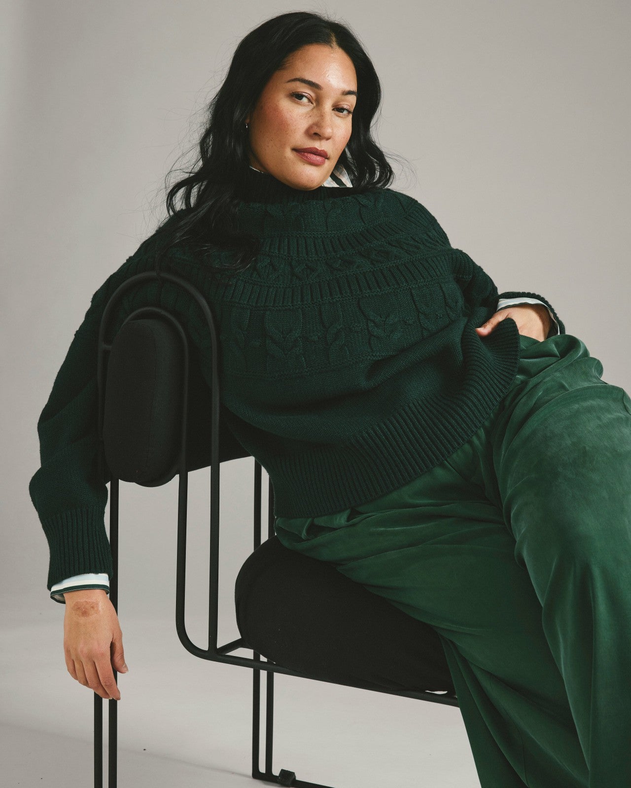 Universal Standard Safiya Cable Knit Sweater - Forest Green
