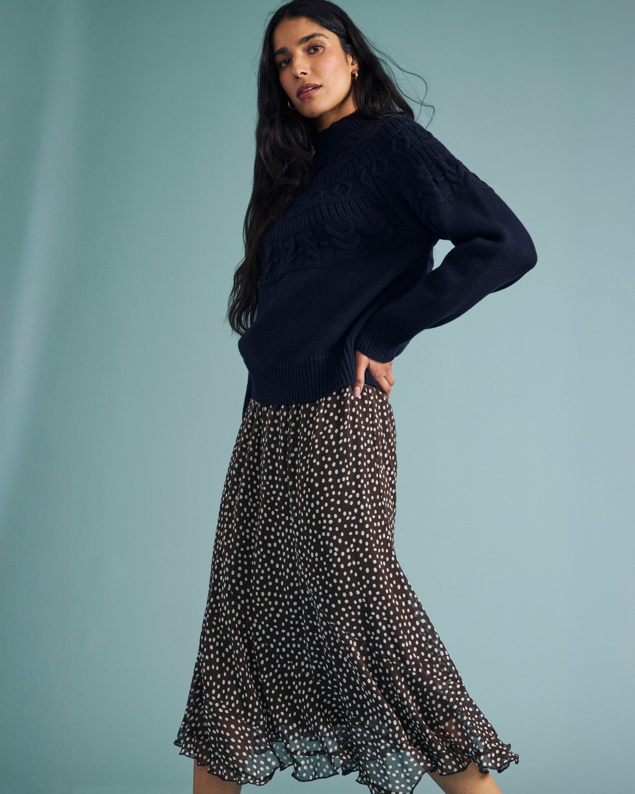 Universal Standard Safiya Cable Knit Sweater - Midnight