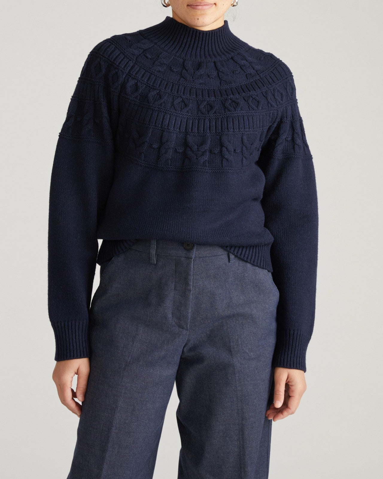 Universal Standard Safiya Cable Knit Sweater - Midnight