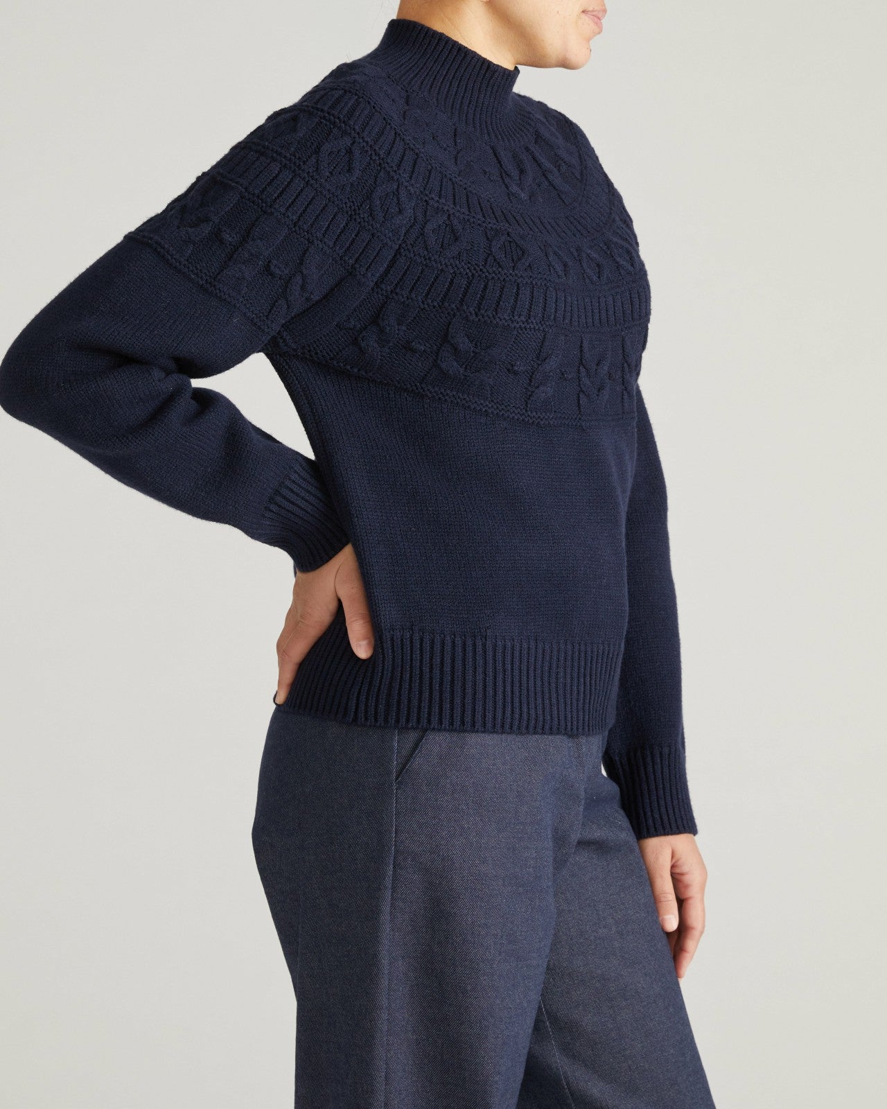 Universal Standard Safiya Cable Knit Sweater - Midnight