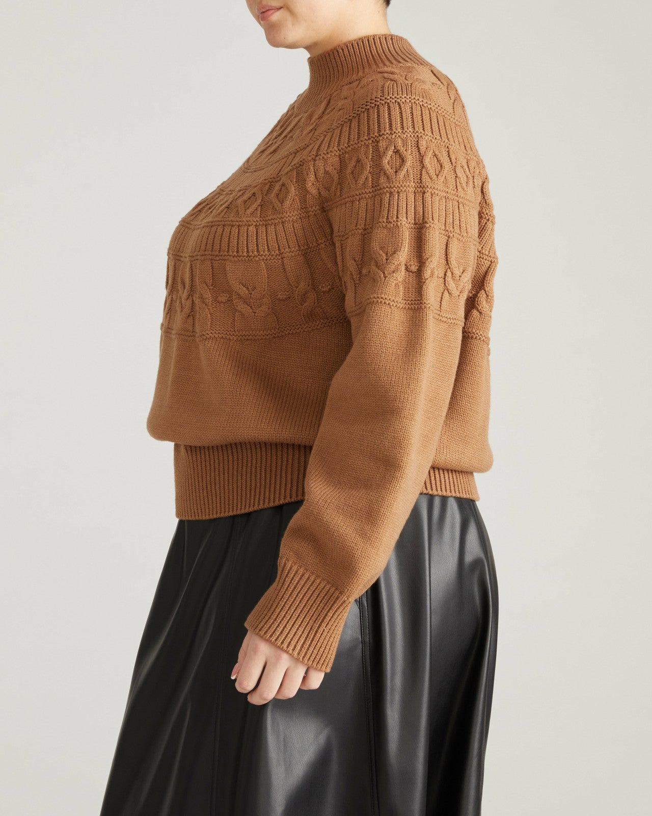 Universal Standard Safiya Cable Knit Sweater - Classic Camel