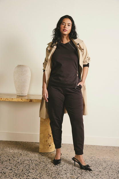 Universal Standard Meridien Zip Sweatshirt - Deep Brown