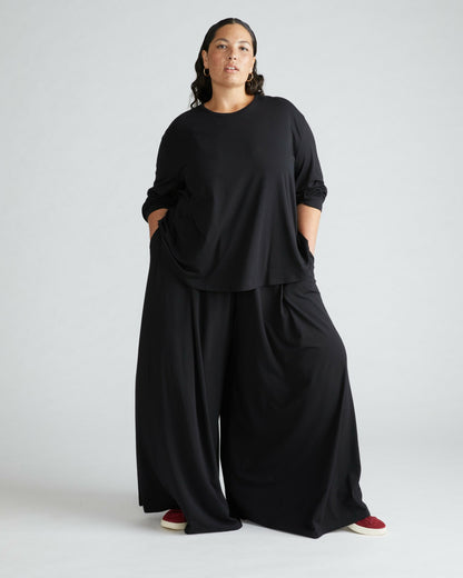 Universal Standard Pina Long Sleeve Lounge Tee - Black