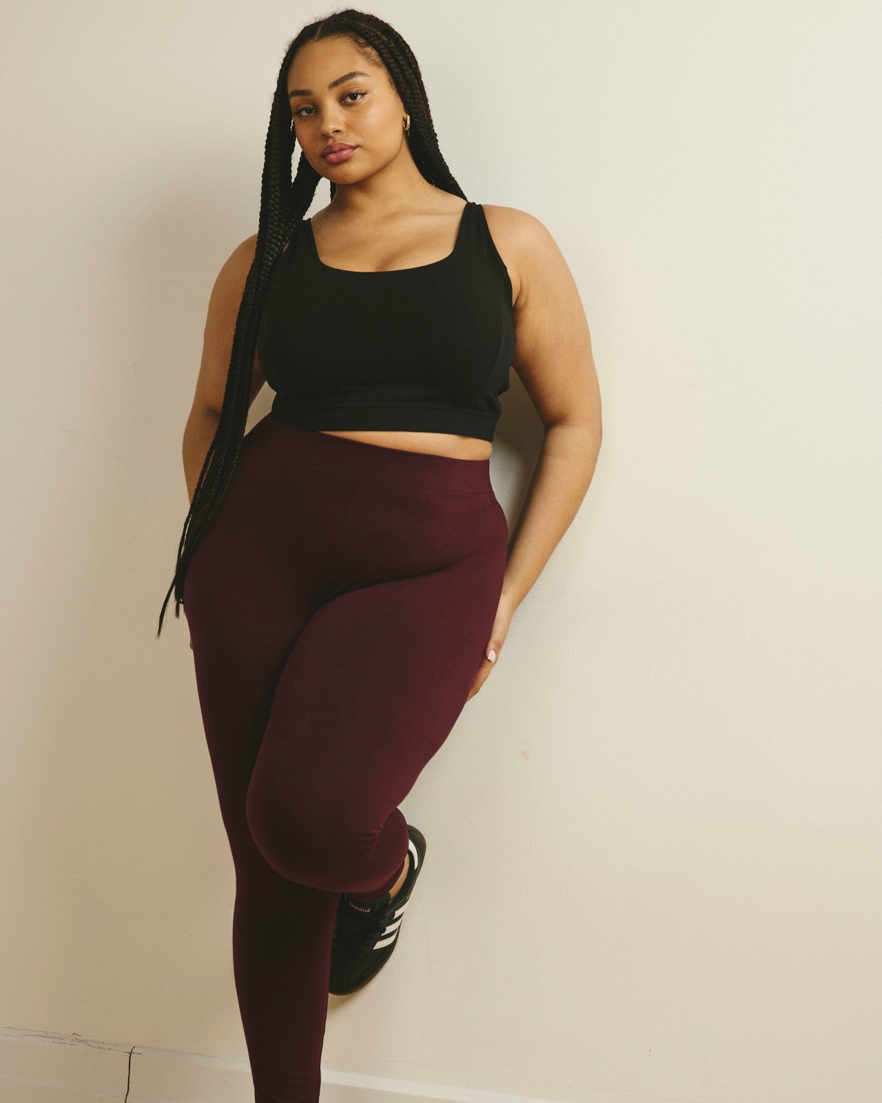Universal Standard Roya Leggings 27 Inch - Black Cherry