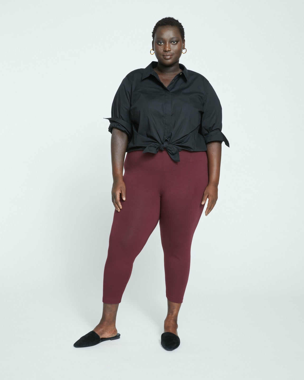Universal Standard Roya Cropped Leggings 23 Inch - Black Cherry