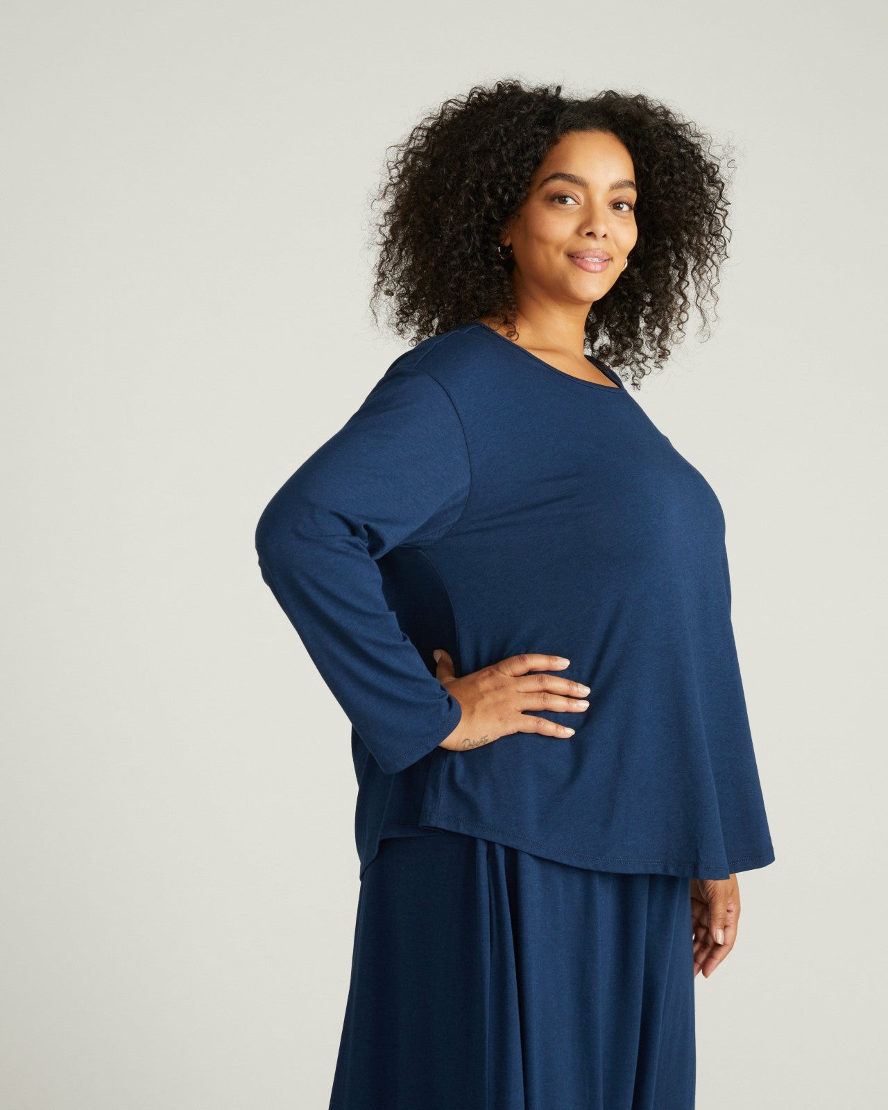 Universal Standard Pina Long Sleeve Lounge Tee - Pageant Blue