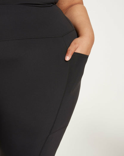 Universal Standard Next-to-Naked Cropped Pocket Legging - Black