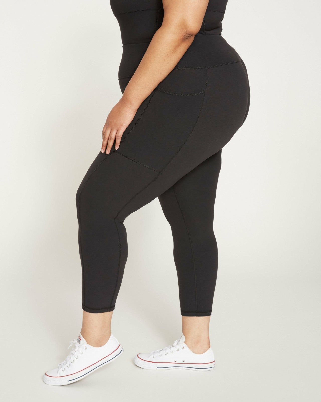 Universal Standard Next-to-Naked Cropped Pocket Legging - Black
