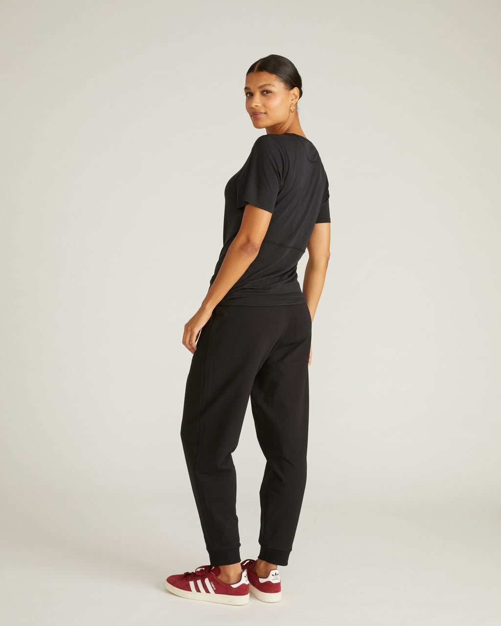 Universal Standard Mia Movement Tee - Black
