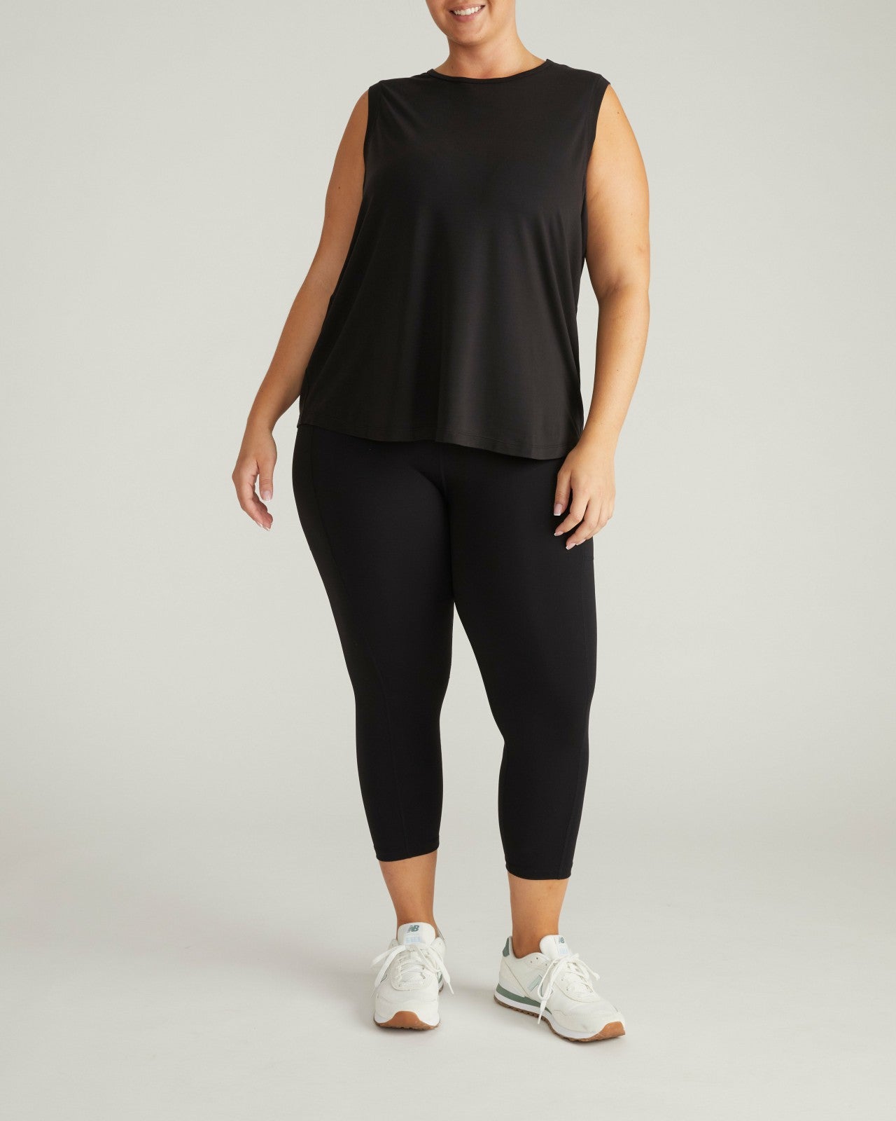 Universal Standard Mia Movement Tank - Black