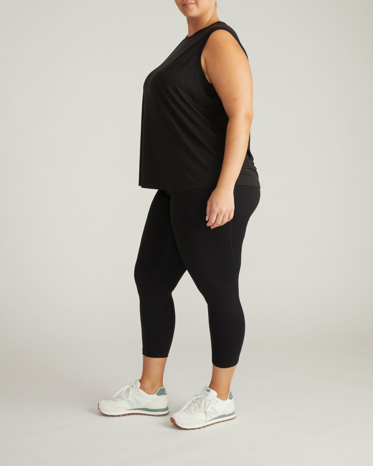Universal Standard Mia Movement Tank - Black