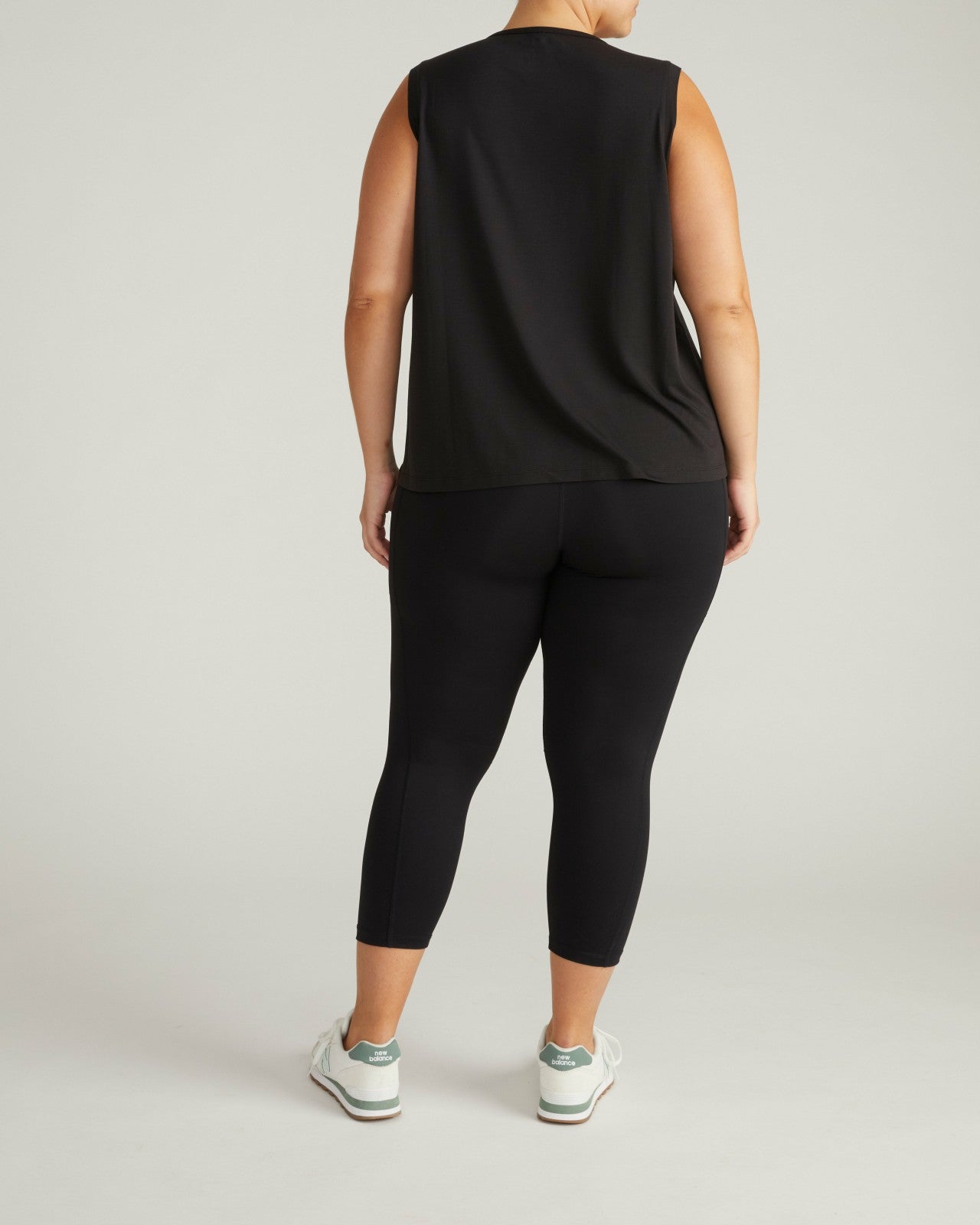 Universal Standard Mia Movement Tank - Black