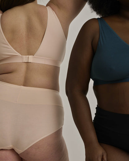 Universal Standard UltimateS Lounge Bra - Peach