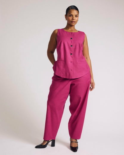 Universal Standard Tamsin Stretch Linen Blend Vest - Hyper Pink