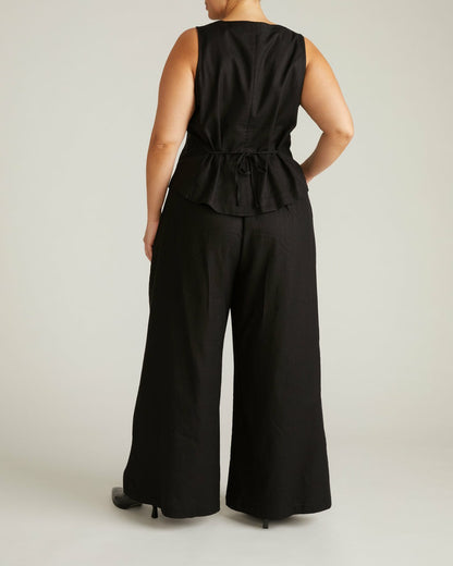 Universal Standard Tamsin Stretch Linen Blend Vest - Black