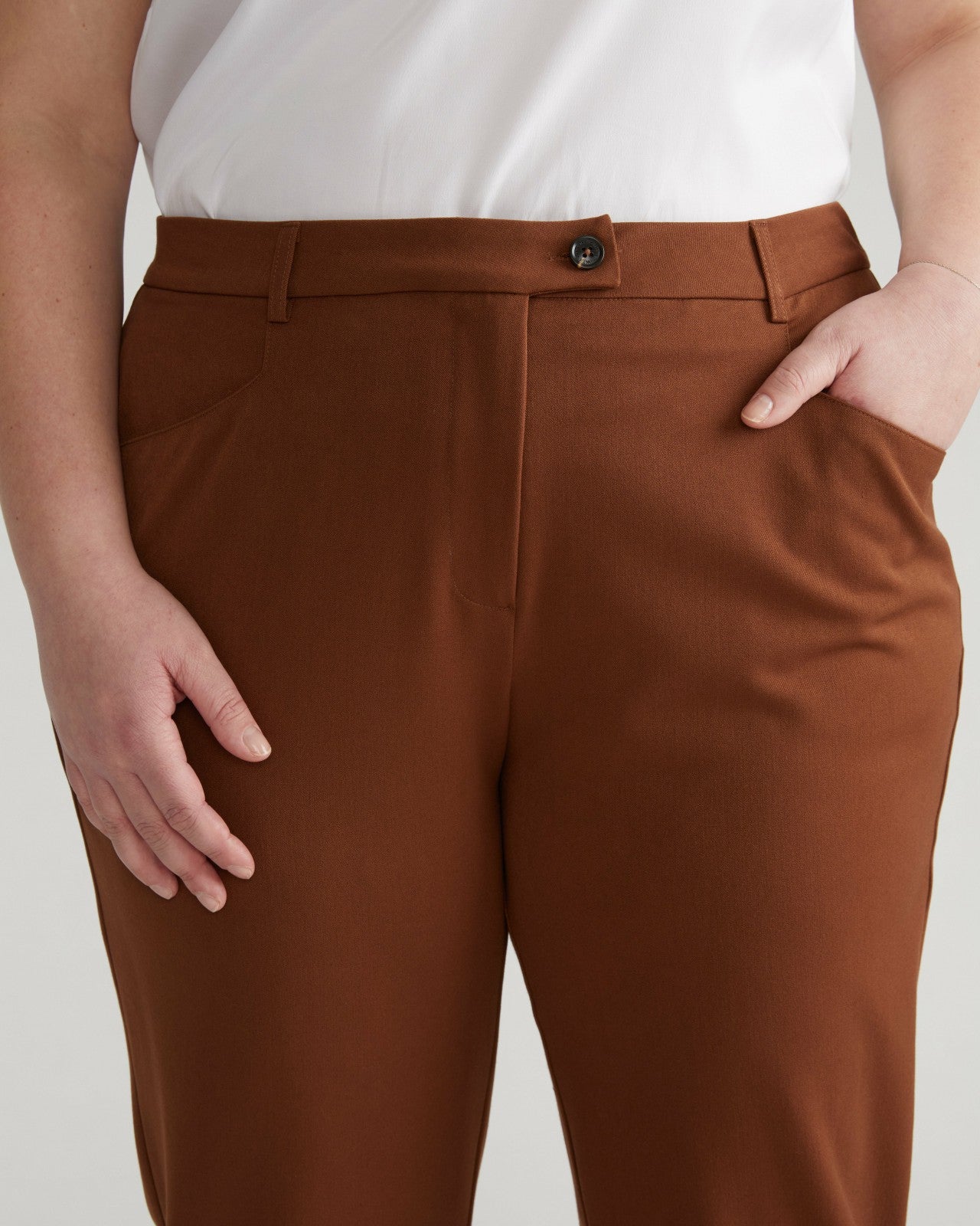 Universal Standard All Day Mercer Tapered Leg Pants - Pony