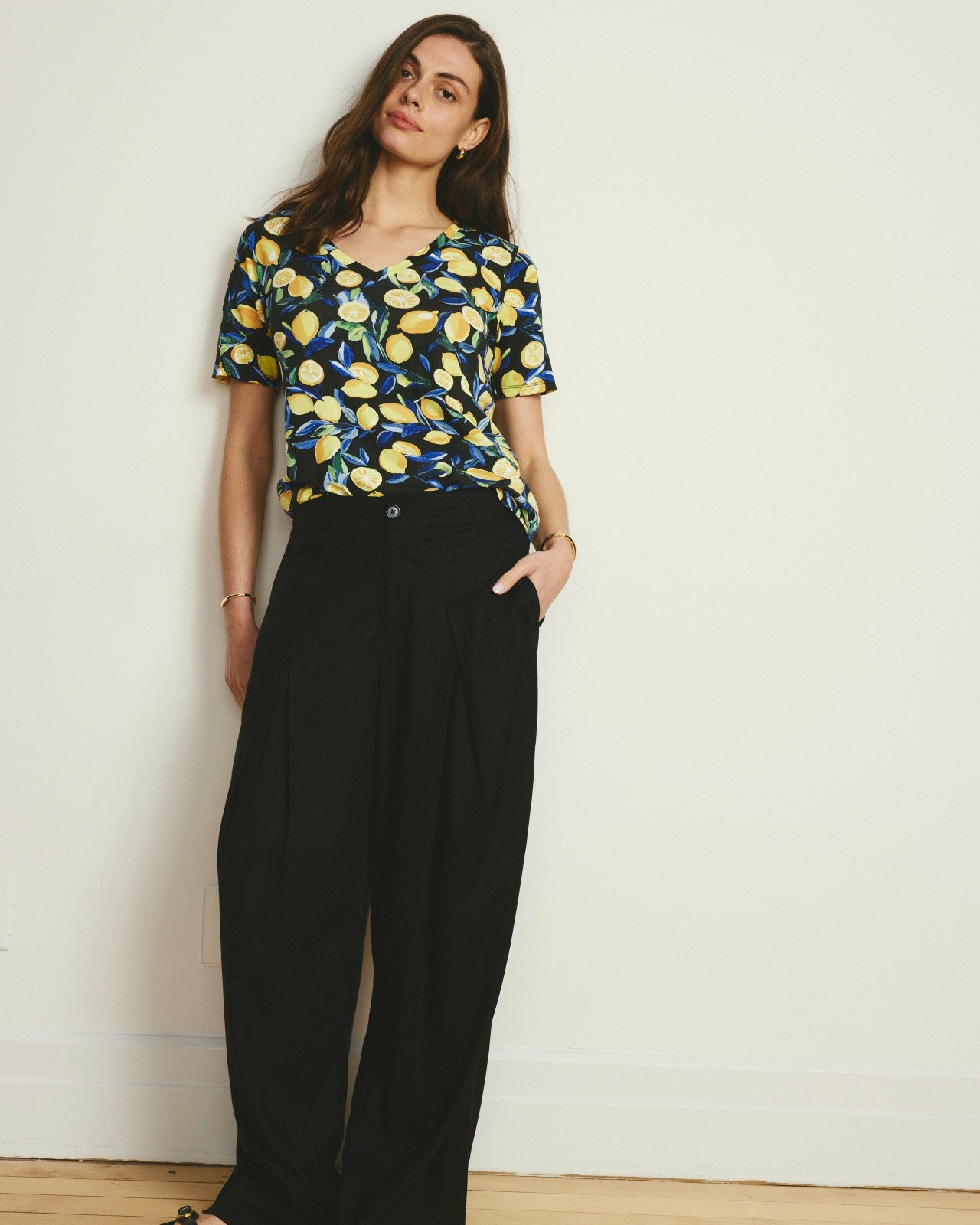 Universal Standard V Rex - Black Limoncello Print