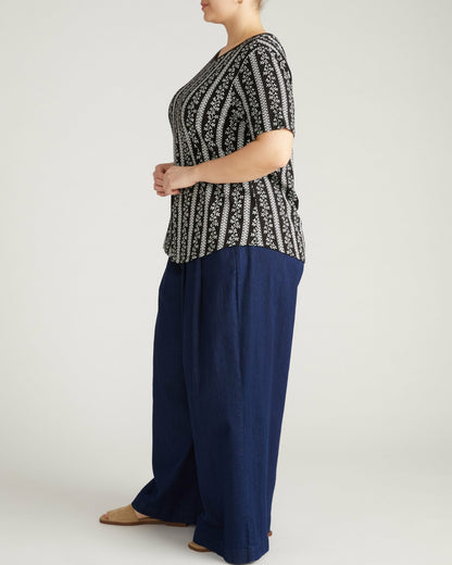 Universal Standard Tee Rex - Florentine Print