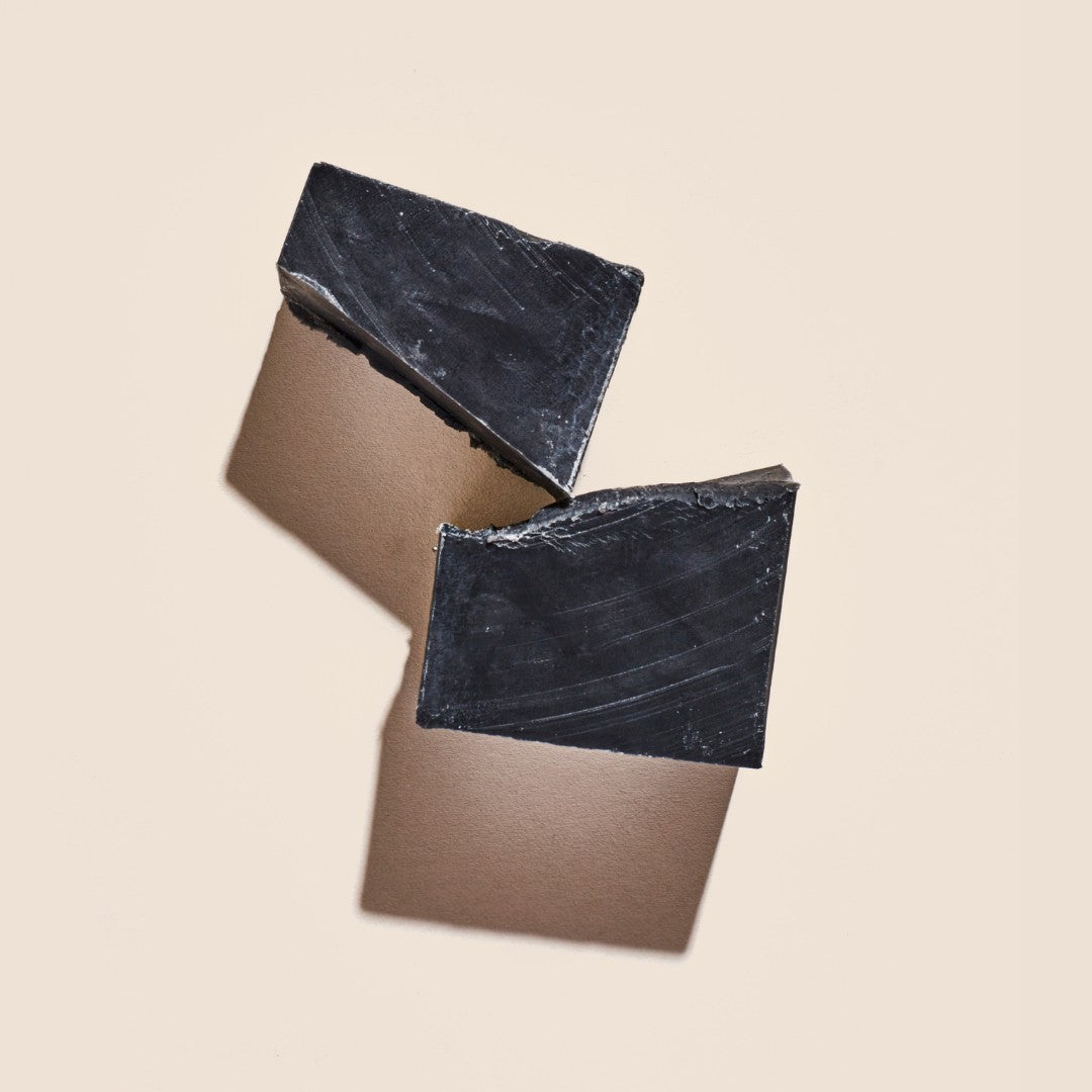 Universal Standard Palermo Body Grapefruit + Juniper Soap