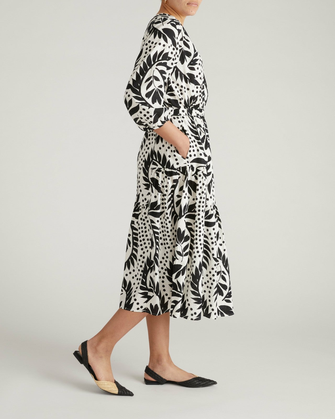 Universal Standard Sorrento Linen Blend Midi Dress - Vine Print