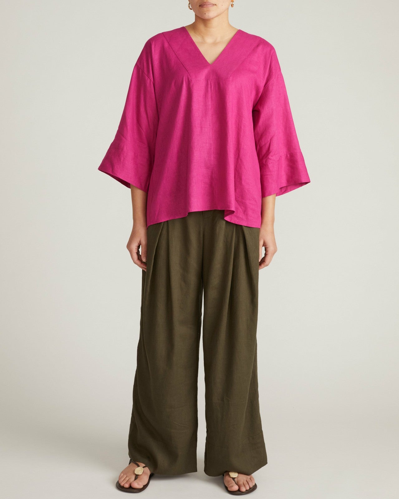 Universal Standard Elio V-Neck Linen Blend Top - Hyper Pink