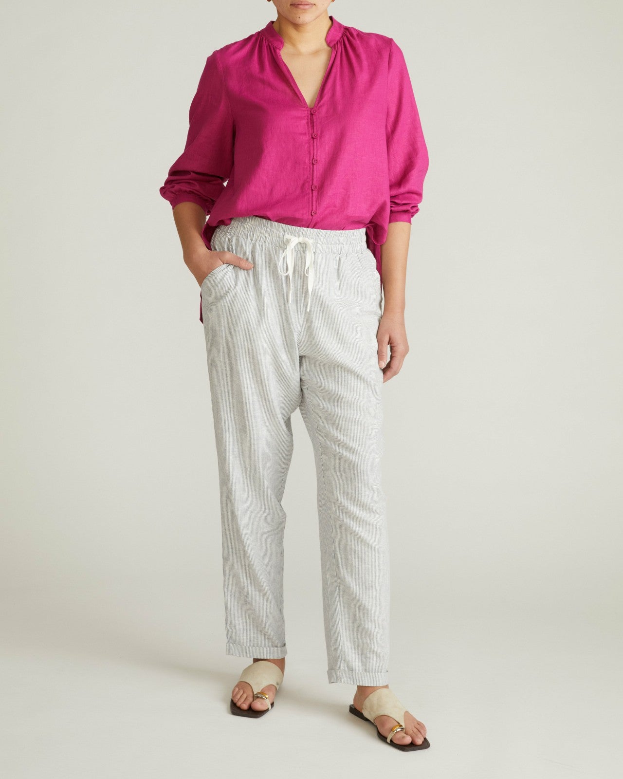 Universal Standard Avalon Linen Blend Blouse - Hyper Pink