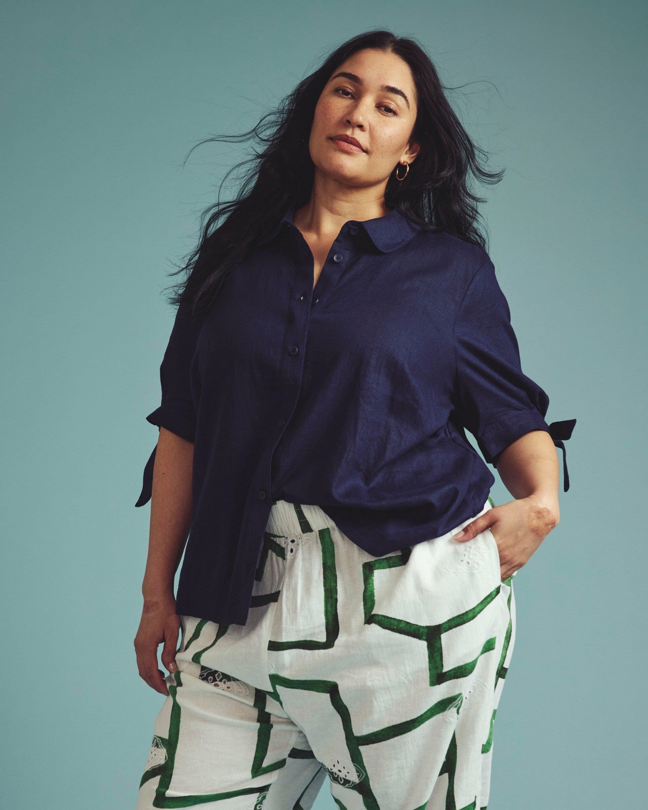 Universal Standard Luisa Short Sleeve Linen Blend Shirt - Navy