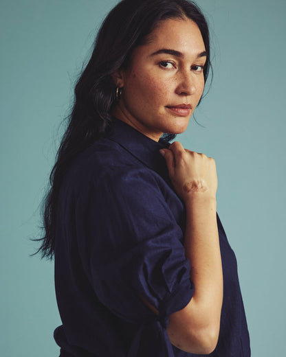 Universal Standard Luisa Short Sleeve Linen Blend Shirt - Navy