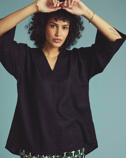 Universal Standard Elio V-Neck Linen Blend Top - Black