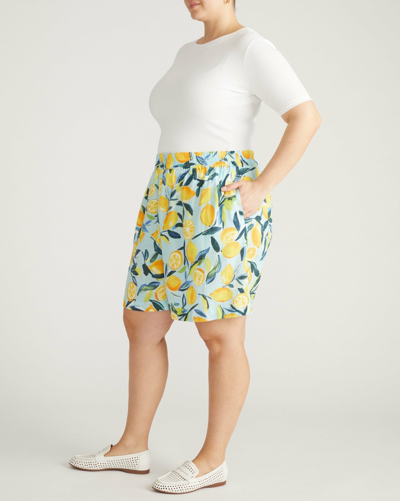 Universal Standard Juniper Linen Blend Easy Pull-On Shorts - Limoncello Print