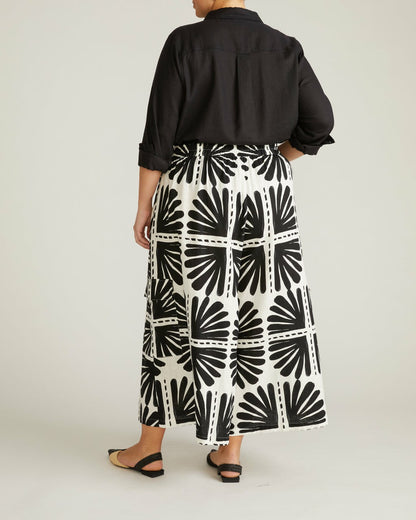 Universal Standard Palazzo Cargo Linen Blend Pant - Ink Bloom Print