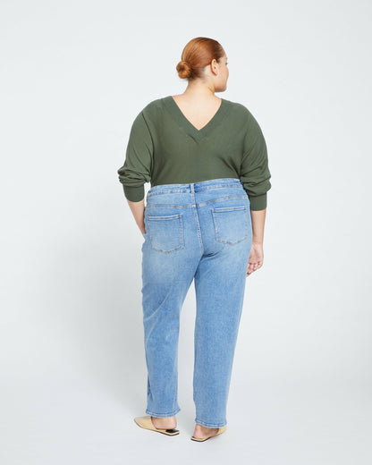Universal Standard Etta High Rise Straight Leg Jeans 31 Inch - Distressed Washed Indigo