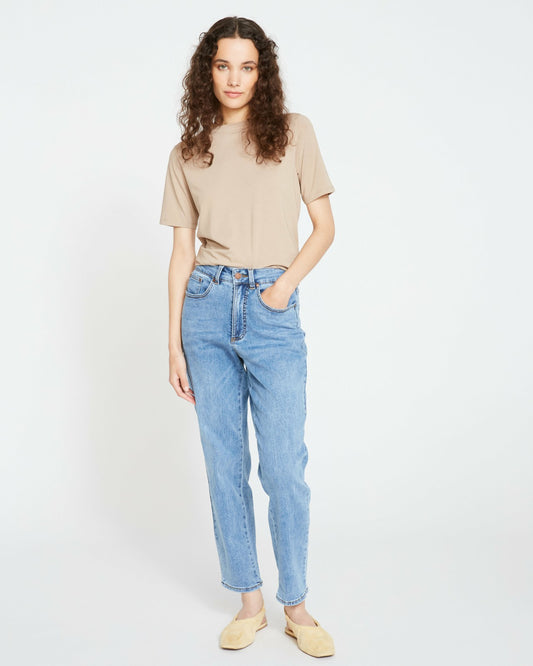 Universal Standard Dylan High Rise Tapered Jeans 29 Inch - Classic Washed Blue