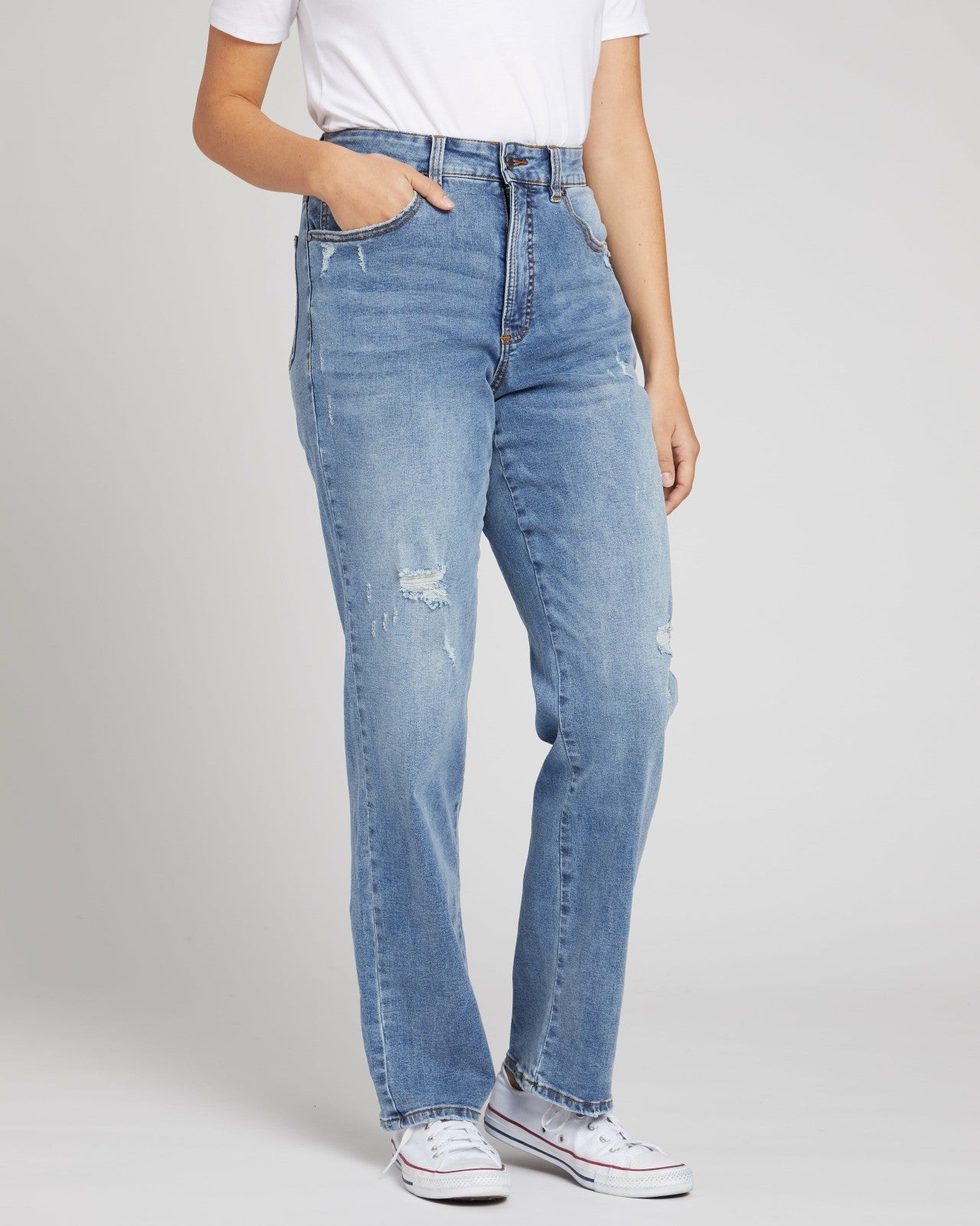 Universal Standard Donna High Rise Curve Straight Leg Jeans 32 Inch - Distressed Indigo