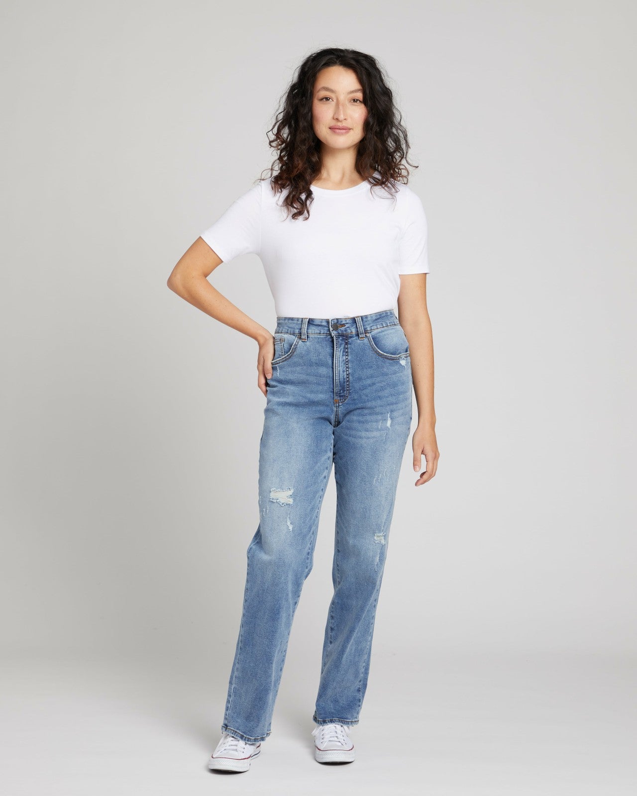 Universal Standard Donna High Rise Curve Straight Leg Jeans 32 Inch - Distressed Indigo