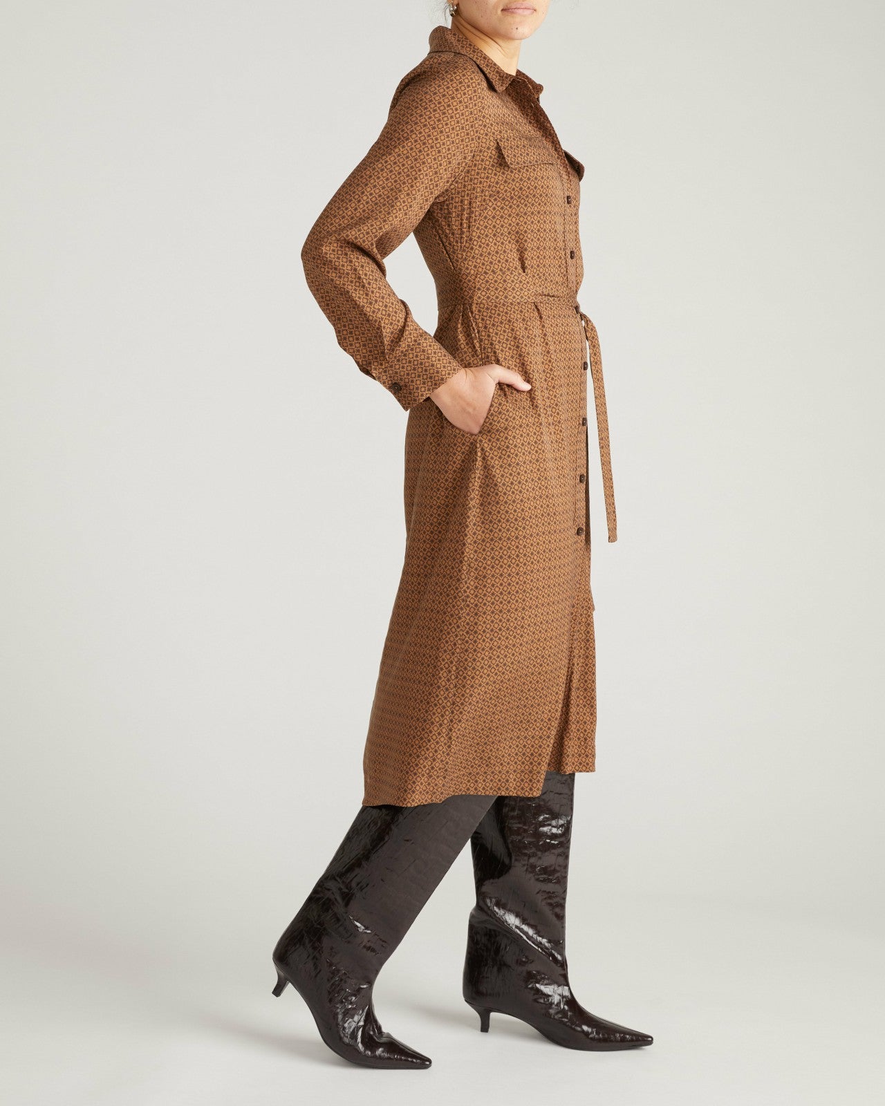 Universal Standard Cooling Stretch Cupro Savannah Dress - Brown Hacienda Print