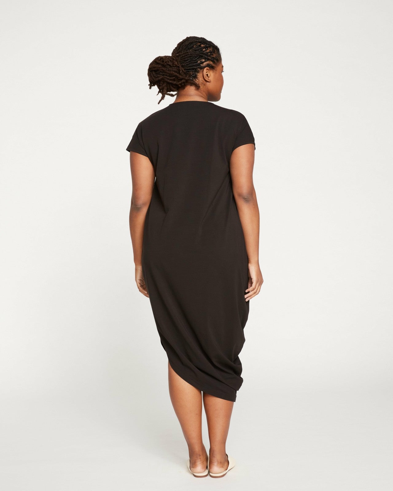 Universal Standard Iconic Geneva Dress - Black