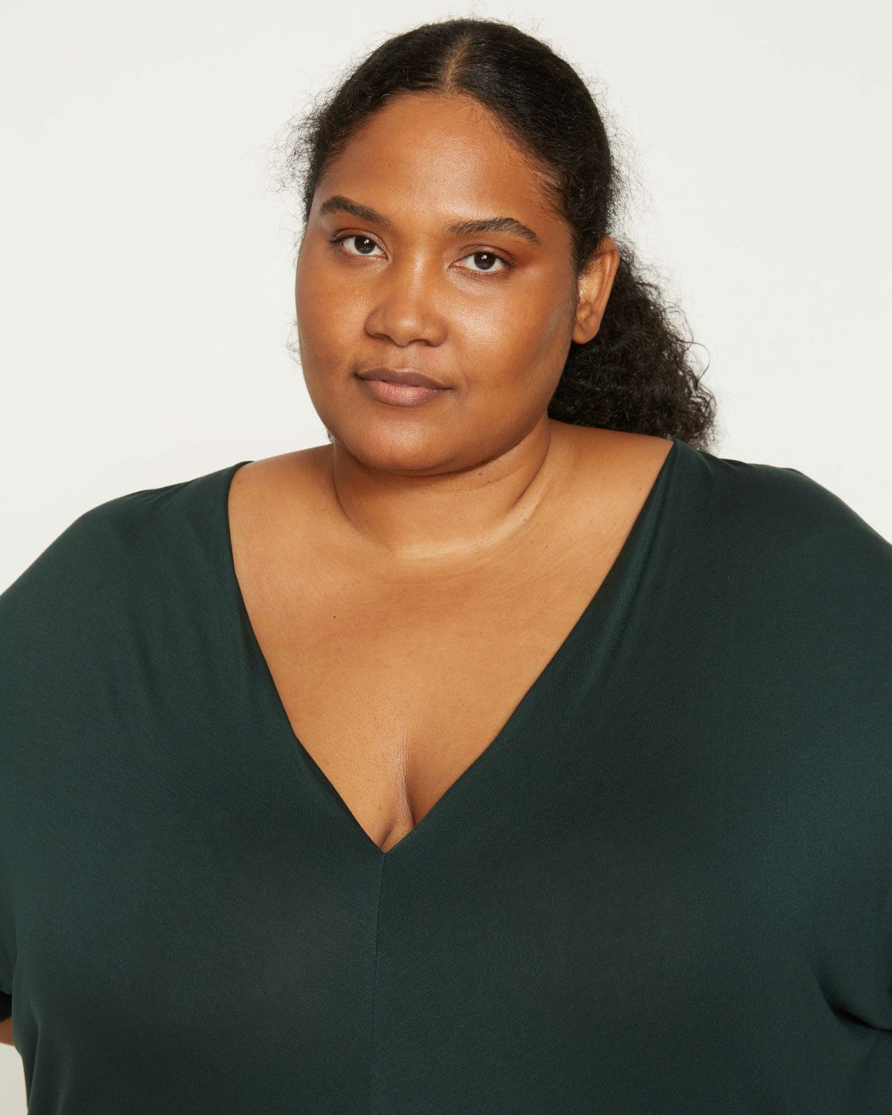 Universal Standard Teresa Liquid Jersey V-Neck Dress - Forest Green