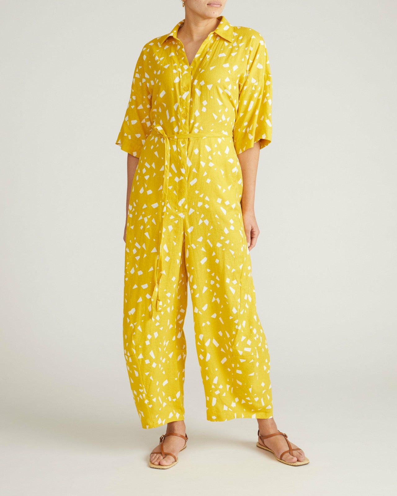 Universal Standard Maggie Barrel Leg Linen Blend Jumpsuit - Yellow Confetti Print